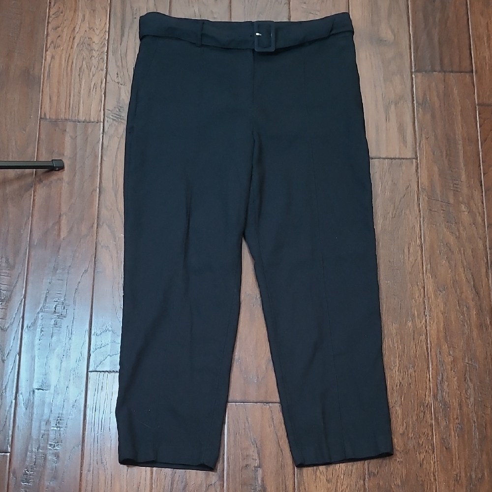 LOFT Black Cropped Pants with Belt size 10
